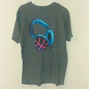 Men's size large Adidas t-shirt